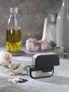 Microplane Garlic Mincer_864