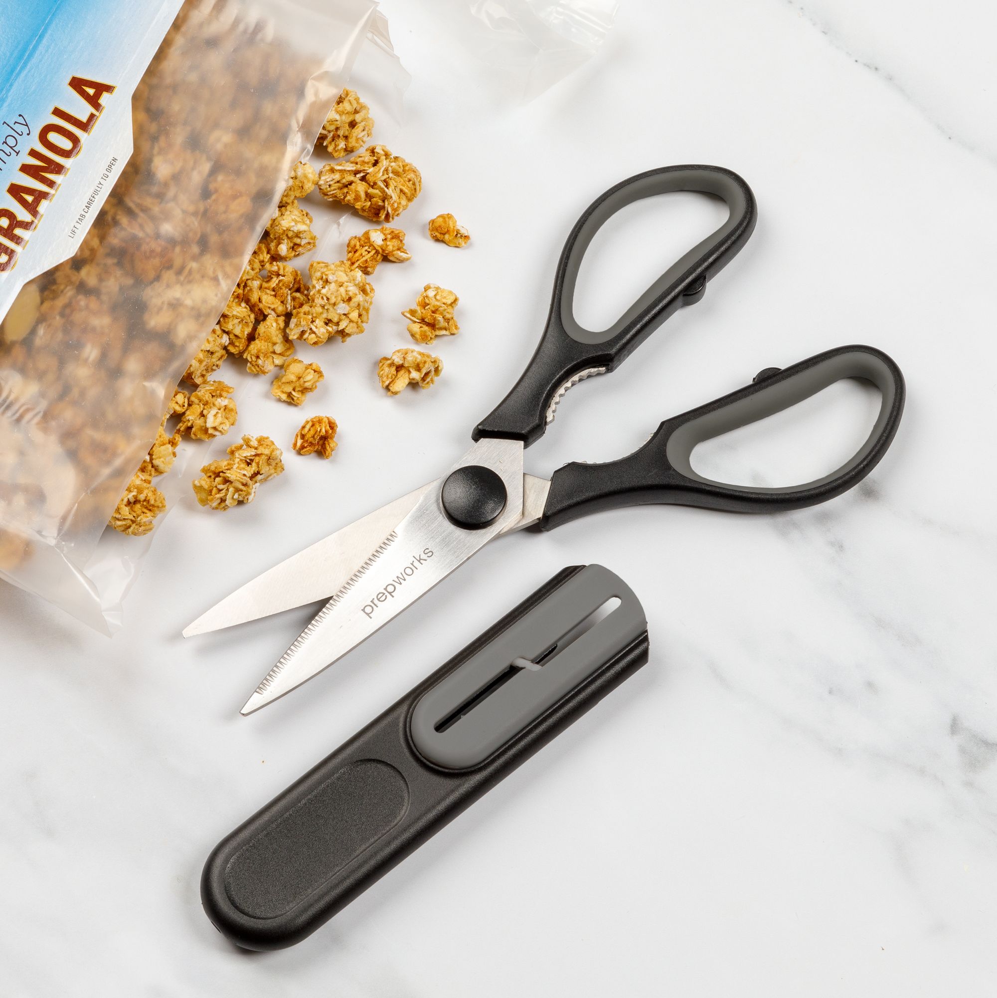 Progressive Magnetic Kitchen Scissors