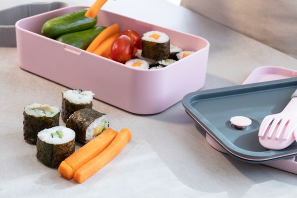 Cuisena RPET Rectangular Bento with Cutlery Pink