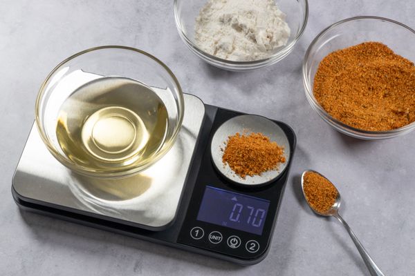 Cuisena 2 in 1 Scale 5kg -Silver