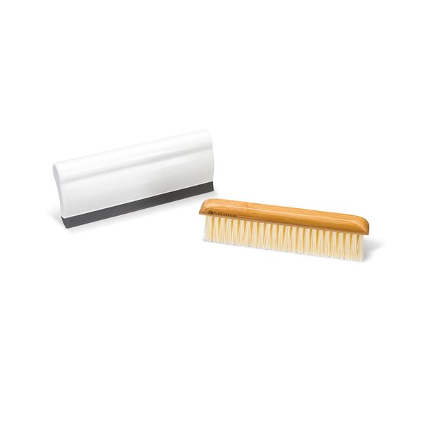Full Circle Counter Sweep & Squeegee - White