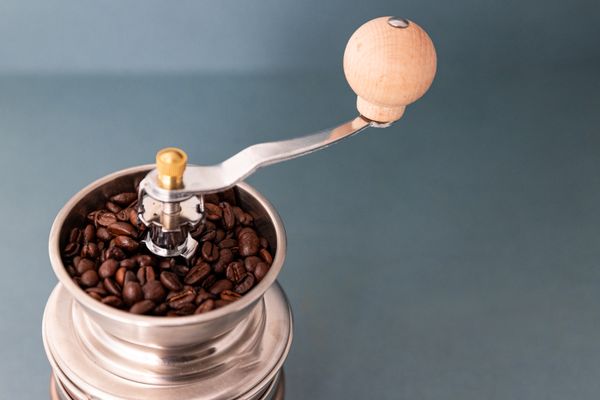 La Cafetière Manual Copper Coffee Grinder - Stainless Steel