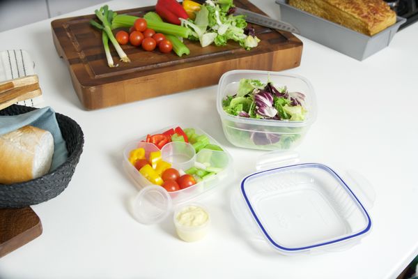 LocknLock Classic Special Salad Lunch Box W/dividers 950ml