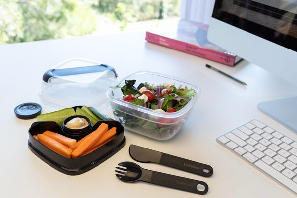 LocknLock To-Go 2 in 1 Salad Container - Black