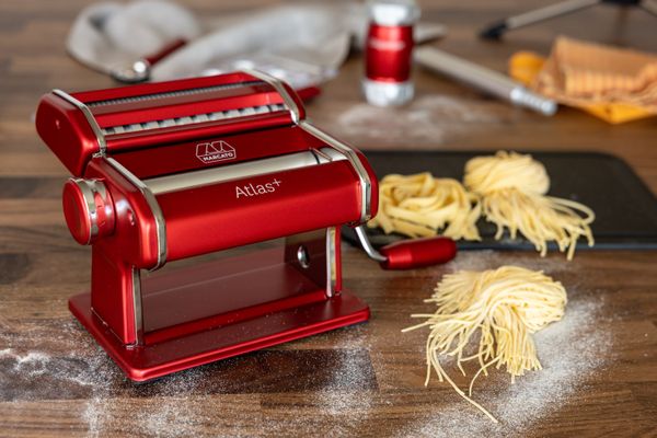 Marcato Atlas Plus Pasta Machine Red
