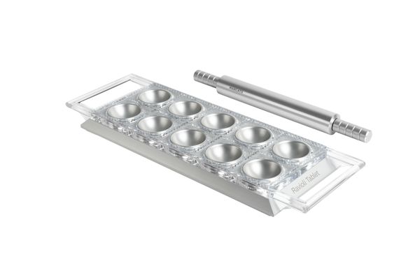 Marcato Ravioli Tablet w/Rolling Pin  - Silver