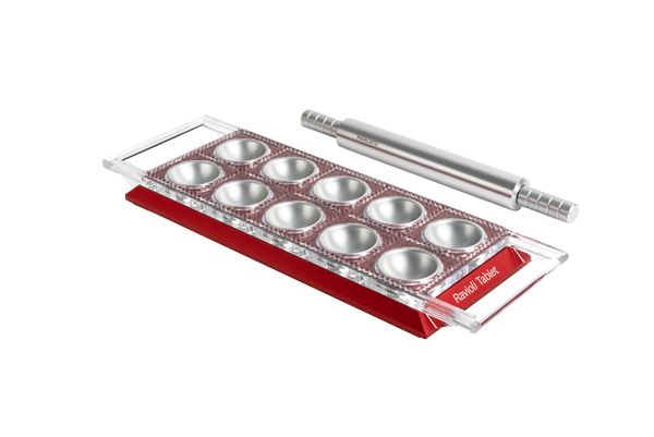 Marcato Ravioli Tablet w/Rolling Pin - Red