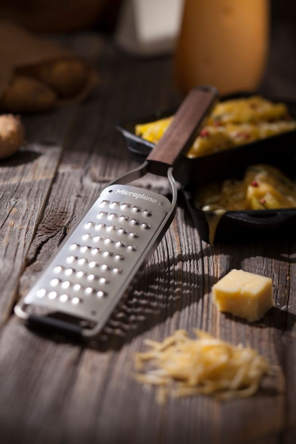 Microplane Master Series Extra Coarse Grater