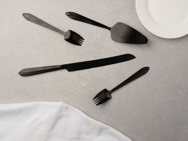 Splayd Cake Knife, Server & Splayd Set of 8 - Black
