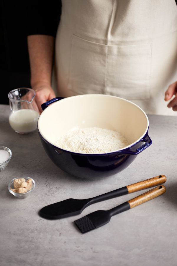 Staub Ceramic Round Salad Bowl 18cm Dark Blue