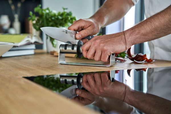 Zwilling TWINSHARP® Select Knife Sharpener