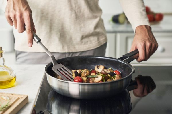 Zwilling Pure Ceramic Frypan 24cm - Stainless Set