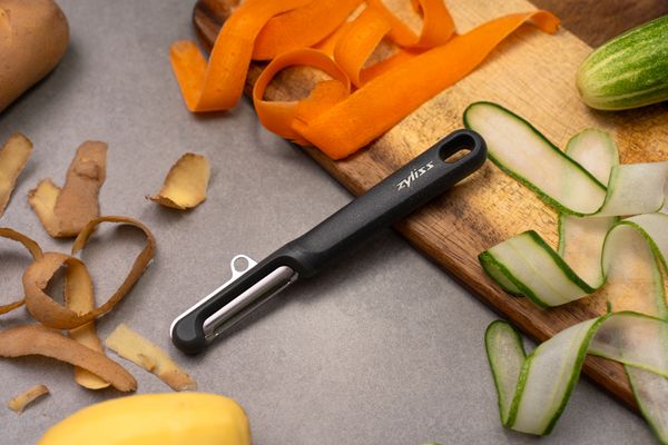 Zyliss Swivel Peeler