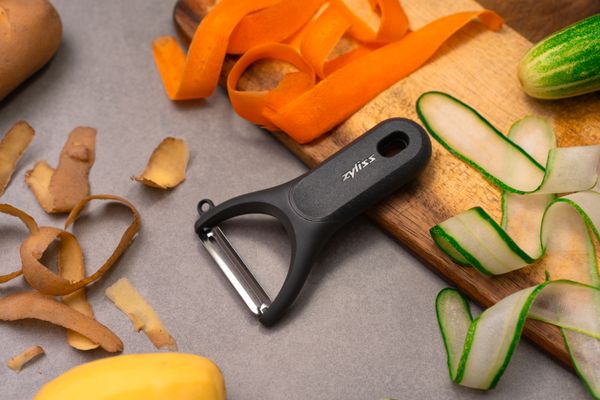 Zyliss Swivel Y Peeler