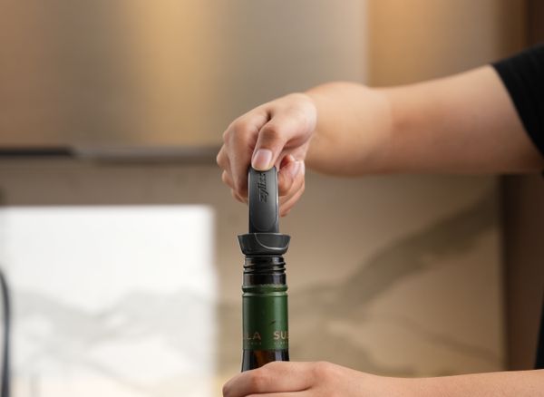 Zyliss Easy Seal Bottle Stoppers 2pc