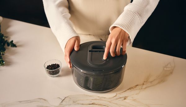 Zyliss Easy Spin Salad Spinner S